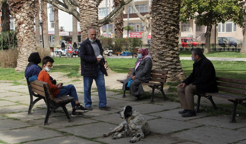 En uzun orucun tutulduğu Sinop'ta ramazanın ilk günü park ve sahillerde yoğunluk