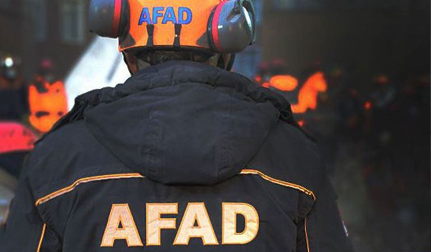 AFAD görevlisi depremzede kadını azarladı