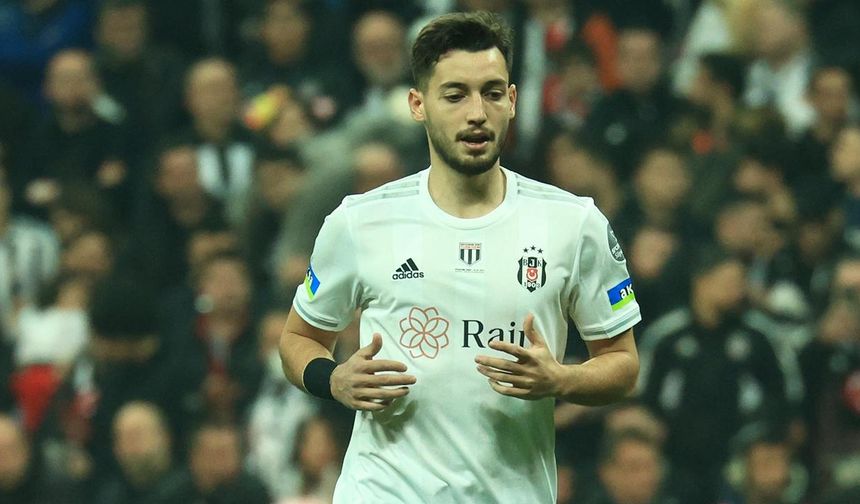 Beşiktaş'ta Tayyip Talha'nın sözleşmesi uzatıldı