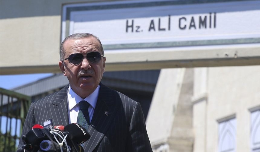 Cumhurbaşkanı Erdoğan Hz. Ali Camisi'nde! Cuma namazını kıldı