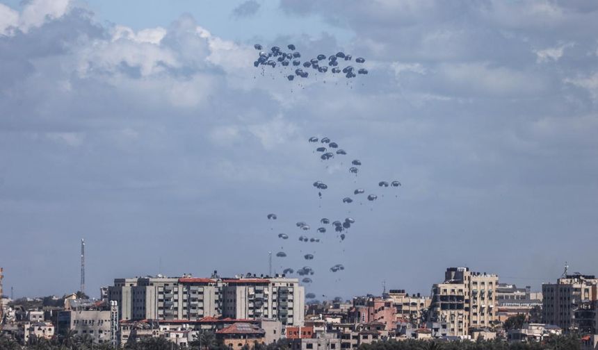 Gazze'de yardım paraşütleri açılmadı! Çok sayıda ölü ve yaralı var