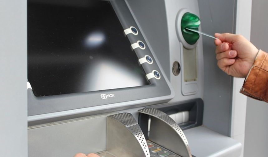İstanbul’da ATM dolandırıcılığına suçüstü: Üç şüpheli yakalandı