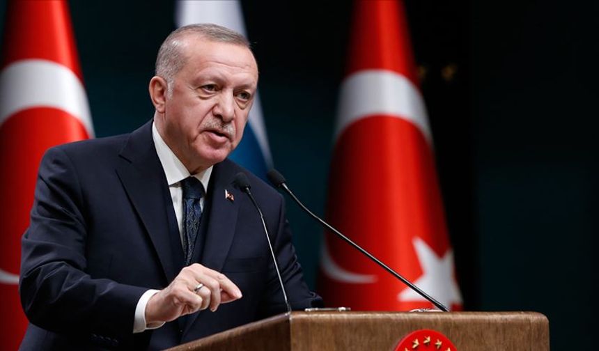 Cumhurbaşkanı Erdoğan: 9.5 milyar dolarlık ticaret hacmini yok farz ederek bu kapıyı kapattık